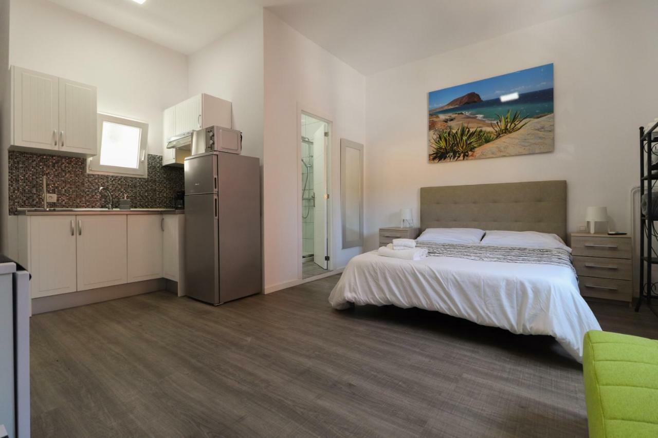 Apartamentos Bello Zona Hospital Σαν Κριστόμπαλ ντε Λα Λαγούνα Εξωτερικό φωτογραφία